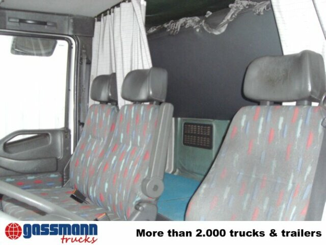Iveco EuroCargo 120E24 4x2 - Xe tải thùng mui bạt: hình 4 Iveco EuroCargo 120E24 4x2 - Xe tải thùng mui bạt: hình 4