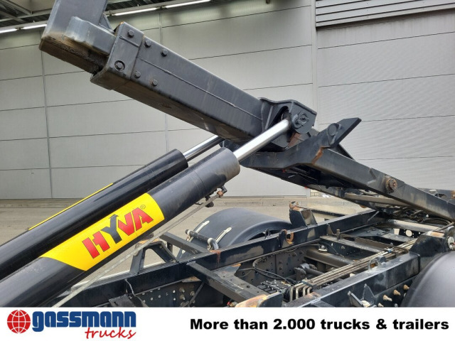 Iveco EuroCargo ML120E22 4x2, City-Abroller - Xe tải nâng móc: hình 5 Iveco EuroCargo ML120E22 4x2, City-Abroller - Xe tải nâng móc: hình 5