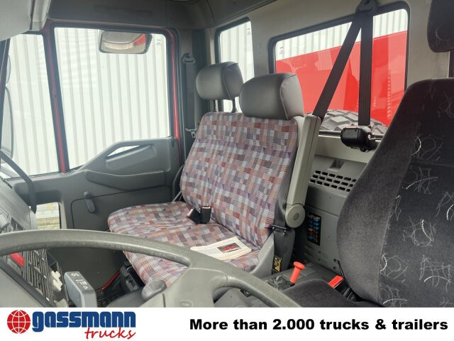 Iveco FF 95 E 18 4x4, Feuerwehr - Xe cứu thương: hình 4 Iveco FF 95 E 18 4x4, Feuerwehr - Xe cứu thương: hình 4