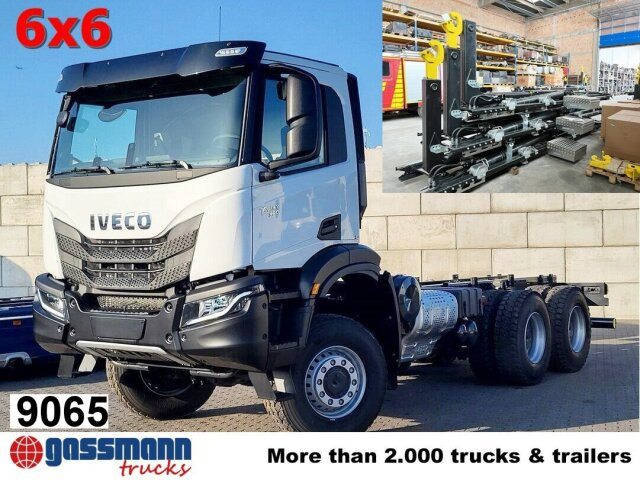 Iveco T-Way 360 6x6 - Xe tải nâng móc: hình 1 Iveco T-Way 360 6x6 - Xe tải nâng móc: hình 1