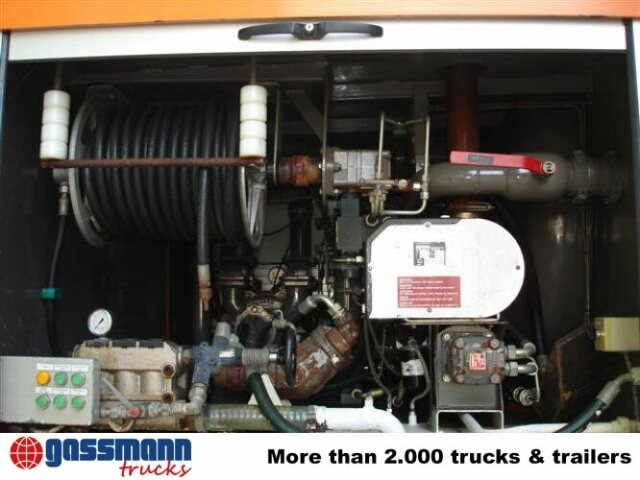 KSE 414 - Xe tải chân không: hình 4 KSE 414 - Xe tải chân không: hình 4