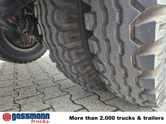 LF 16, F Magirus 170 D 11FA, 4x4 - Xe cứu thương: hình 2 LF 16, F Magirus 170 D 11FA, 4x4 - Xe cứu thương: hình 2