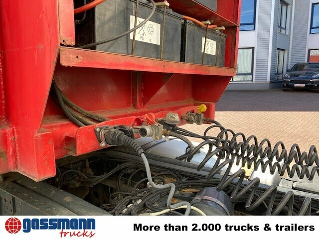 Langendorf SATUE 20/24 mit durchgehender hydr. Rampe - Sơ mi rơ moóc thùng thấp: hình 4 Langendorf SATUE 20/24 mit durchgehender hydr. Rampe - Sơ mi rơ moóc thùng thấp: hình 4