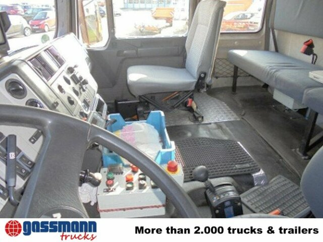 MAN 26.314 6x2 - Xe tải chở rác: hình 4 MAN 26.314 6x2 - Xe tải chở rác: hình 4