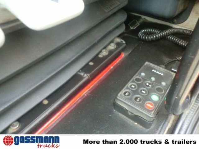 MAN L35 10.163 4x2 - Xe tải hộp: hình 3 MAN L35 10.163 4x2 - Xe tải hộp: hình 3