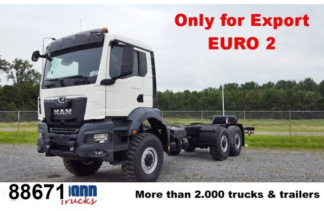 MAN TGS 33.440 6x6 BB CH, Euro2, Einzelbereifung - Xe tải khung gầm: hình 1 MAN TGS 33.440 6x6 BB CH, Euro2, Einzelbereifung - Xe tải khung gầm: hình 1