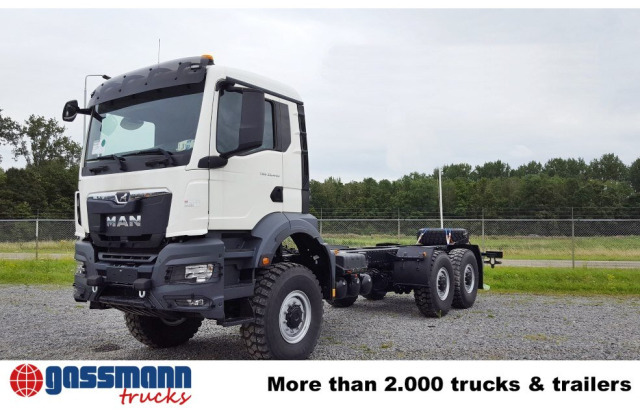 MAN TGS 33.440 6x6 BB CH, Euro2, Einzelbereifung - Xe tải khung gầm: hình 2 MAN TGS 33.440 6x6 BB CH, Euro2, Einzelbereifung - Xe tải khung gầm: hình 2