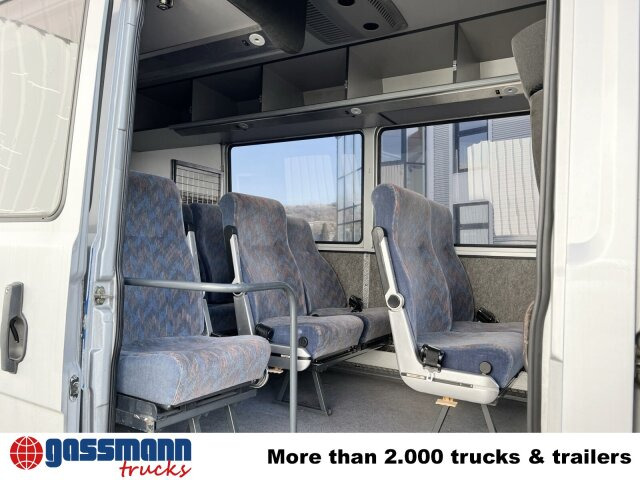 Mercedes-Benz 711 D-KA 4x2, Standklima, 11-Sitze, 2 x on stock - Xe bus mini, Xe van chở khách: hình 4 Mercedes-Benz 711 D-KA 4x2, Standklima, 11-Sitze, 2 x on stock - Xe bus mini, Xe van chở khách: hình 4