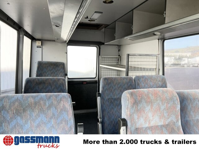 Mercedes-Benz 711 D-KA 4x2, Standklima, 11-Sitze, 2 x on stock - Xe bus mini, Xe van chở khách: hình 5 Mercedes-Benz 711 D-KA 4x2, Standklima, 11-Sitze, 2 x on stock - Xe bus mini, Xe van chở khách: hình 5