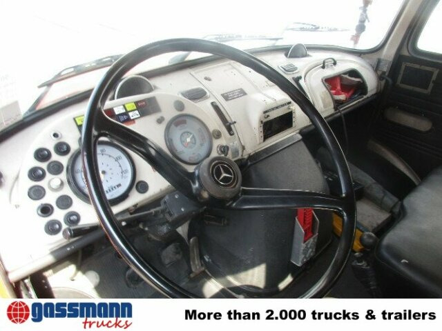 Mercedes-Benz L 1519 4x2 Feuerwehr Drehleiter DL30 - Xe tải cứu hỏa: hình 5 Mercedes-Benz L 1519 4x2 Feuerwehr Drehleiter DL30 - Xe tải cứu hỏa: hình 5