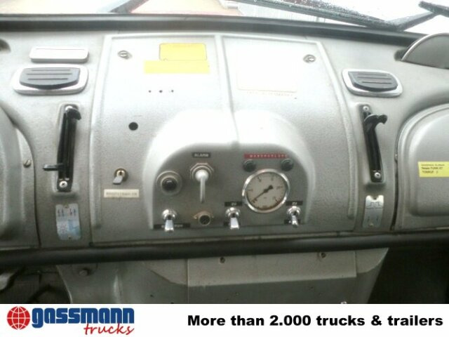 Mercedes-Benz LAK 1924 4x4 TLF, Feuerwehr - Xe tải cứu hỏa: hình 4 Mercedes-Benz LAK 1924 4x4 TLF, Feuerwehr - Xe tải cứu hỏa: hình 4