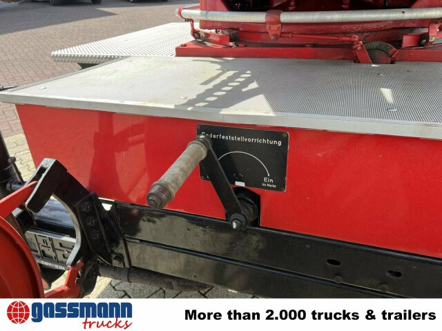 Mercedes-Benz LF 311 3250/3500 - Oldtimer Feuerwehrfahrzeug - Xe tải cứu hỏa: hình 4 Mercedes-Benz LF 311 3250/3500 - Oldtimer Feuerwehrfahrzeug - Xe tải cứu hỏa: hình 4