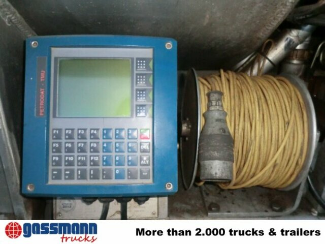 Mercedes-Benz SK 1824 L 4x2, Esterer Tankaufbau ca. 13.100l, 2 - Xe bồn: hình 4 Mercedes-Benz SK 1824 L 4x2, Esterer Tankaufbau ca. 13.100l, 2 - Xe bồn: hình 4