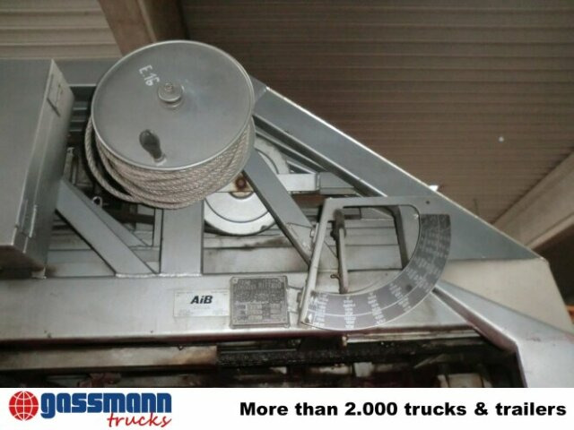 Renault G F231 4x2 - Xe tải cứu hỏa: hình 3 Renault G F231 4x2 - Xe tải cứu hỏa: hình 3