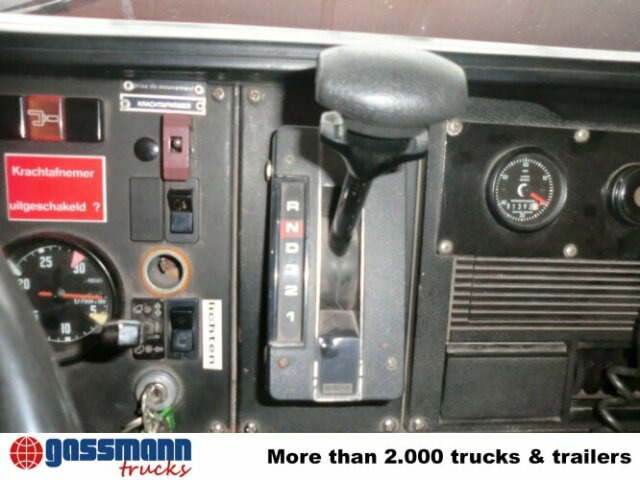 Renault G F231 4x2 - Xe tải cứu hỏa: hình 2 Renault G F231 4x2 - Xe tải cứu hỏa: hình 2