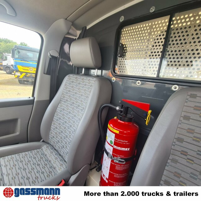 Volkswagen T5 2.0 TDI, Krankenwagen - Xe cứu thương: hình 2 Volkswagen T5 2.0 TDI, Krankenwagen - Xe cứu thương: hình 2