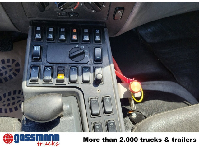 Unimog U 20 4x4, Zapfwelle, Kran Hiab 022D-3 HiDuo, - Xe tải nhỏ: hình 5 Unimog U 20 4x4, Zapfwelle, Kran Hiab 022D-3 HiDuo, - Xe tải nhỏ: hình 5