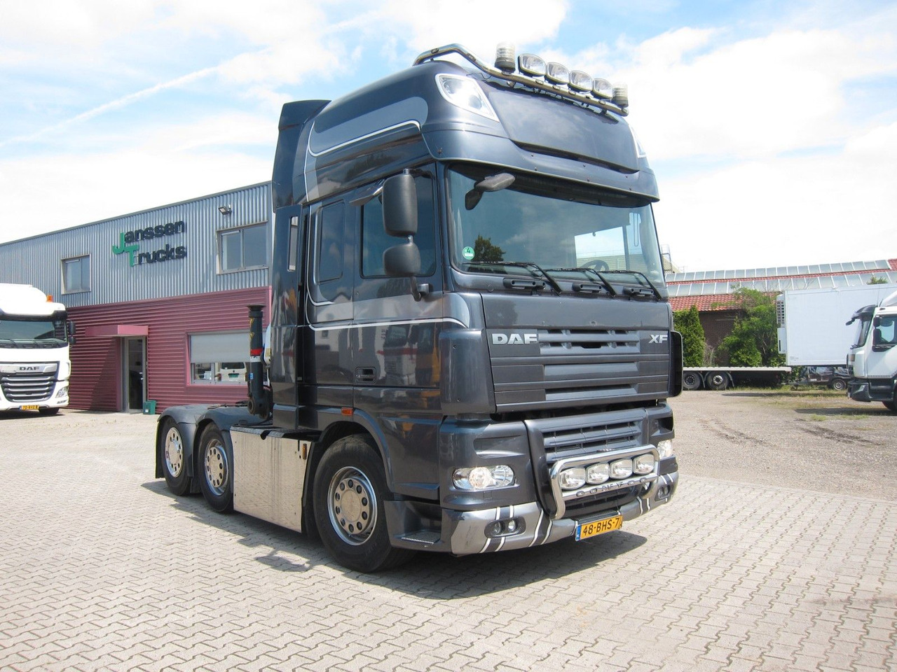 DAF XF 105 510 6X2 Copma 21t/m Kran/Crane/ Grua/Funk - Xe đầu kéo: hình 1 DAF XF 105 510 6X2 Copma 21t/m Kran/Crane/ Grua/Funk - Xe đầu kéo: hình 1