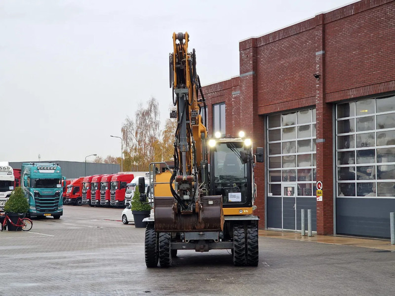 Liebherr A916 - 110 KW - Central Greasing - Camera - Máy xúc bánh lốp: hình 5 Liebherr A916 - 110 KW - Central Greasing - Camera - Máy xúc bánh lốp: hình 5