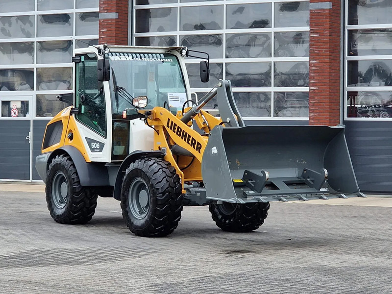 Liebherr L506 compact - New - Bucket + pallet forks - 46 KW - Máy xúc lật bánh lốp: hình 1 Liebherr L506 compact - New - Bucket + pallet forks - 46 KW - Máy xúc lật bánh lốp: hình 1