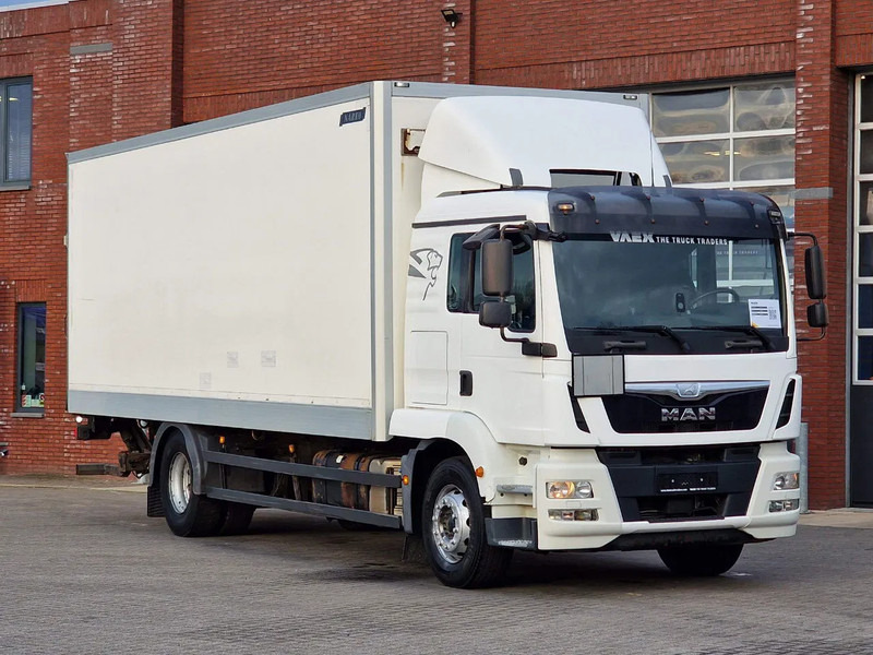 MAN TGM 18.290 4x2 - Sleepercab - Box with sidedoors - Loadlift - Full air - Euro 6 - Automatic - Xe tải hộp: hình 1 MAN TGM 18.290 4x2 - Sleepercab - Box with sidedoors - Loadlift - Full air - Euro 6 - Automatic - Xe tải hộp: hình 1