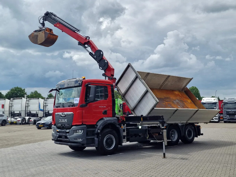 MAN TGS 26.360 6x4 Hydrodrive / Crane HMF1920K-RCS / 3 way tipper HMF / Low KM 110.700! - Xe cẩu tự hành: hình 3 MAN TGS 26.360 6x4 Hydrodrive / Crane HMF1920K-RCS / 3 way tipper HMF / Low KM 110.700! - Xe cẩu tự hành: hình 3