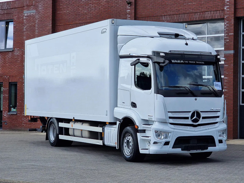 Mercedes-Benz Actros 1833 4x2 - Box with sidedoors - Loadlift - Full air - Mirror cam - Xe tải hộp: hình 1 Mercedes-Benz Actros 1833 4x2 - Box with sidedoors - Loadlift - Full air - Mirror cam - Xe tải hộp: hình 1