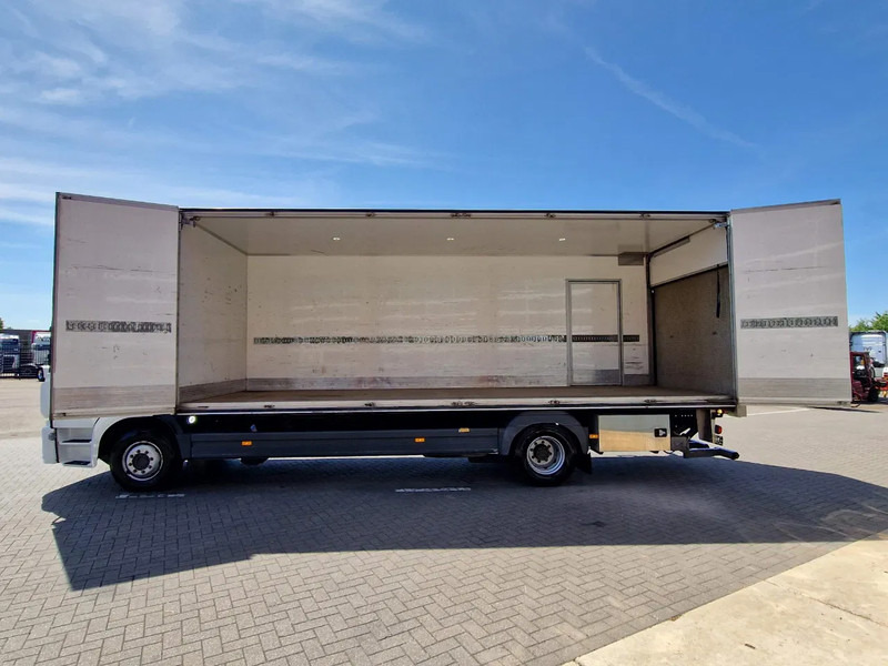 Mercedes-Benz Atego 1524 Box with sidedoors - Zepro loadlift - Full air - Euro 6 - Automatic - Camera system - Xe tải hộp: hình 5 Mercedes-Benz Atego 1524 Box with sidedoors - Zepro loadlift - Full air - Euro 6 - Automatic - Camera system - Xe tải hộp: hình 5
