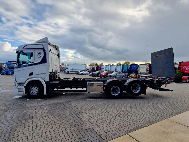 Xe tải khung gầm Scania R500 NGS 6x2 - Chassis - 4.95 WB - Loadlift - Retarder - Full air - Navi - Led: hình 7