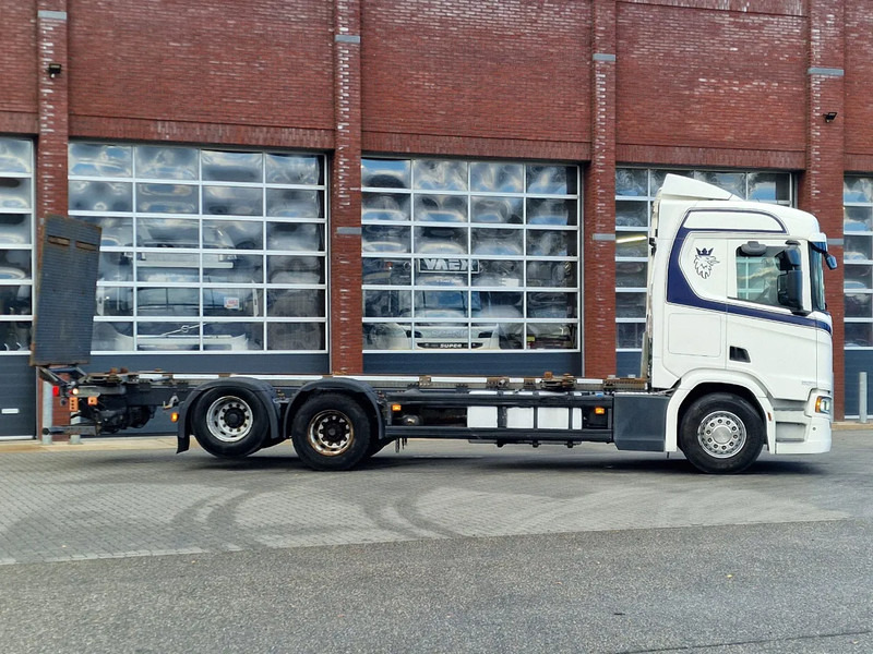 Xe tải khung gầm Scania R500 NGS 6x2 - Chassis - 4.95 WB - Loadlift - Retarder - Full air - Navi - Led: hình 11