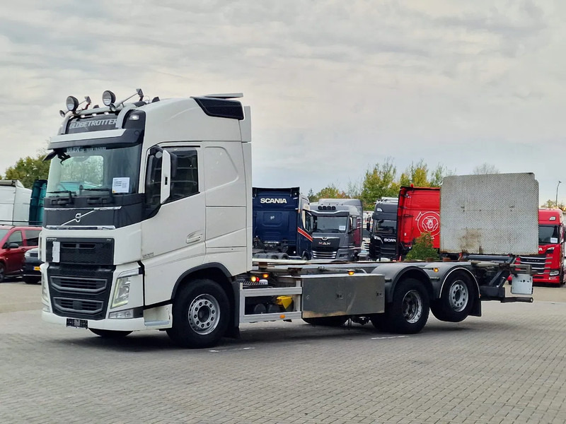 Volvo FH 13.540 Globetrotter 6x2 - BDF - Loadlift - Full air - I parkcool - 4.80 WB - Xe chở container/ Xe tải hoán đổi thân: hình 3 Volvo FH 13.540 Globetrotter 6x2 - BDF - Loadlift - Full air - I parkcool - 4.80 WB - Xe chở container/ Xe tải hoán đổi thân: hình 3