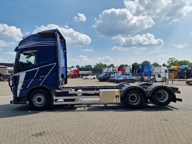 Volvo FH 13.540 Globetrotter XL 6x2 - Retarder - Full air - 4.60 WB - I shift dual clutch - Xe tải khung gầm: hình 4 Volvo FH 13.540 Globetrotter XL 6x2 - Retarder - Full air - 4.60 WB - I shift dual clutch - Xe tải khung gầm: hình 4