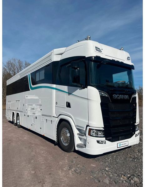 Scania S590 V8 6x2 Camper / Motorhome - New 2025 - Garage - Slide out - - Xe cắm trại: hình 2 Scania S590 V8 6x2 Camper / Motorhome - New 2025 - Garage - Slide out - - Xe cắm trại: hình 2