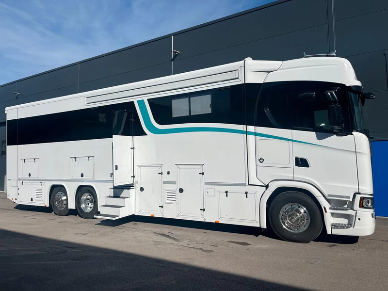 Scania S590 V8 6x2 Camper / Motorhome - New 2025 - Garage - Slide out - - Xe cắm trại: hình 3 Scania S590 V8 6x2 Camper / Motorhome - New 2025 - Garage - Slide out - - Xe cắm trại: hình 3