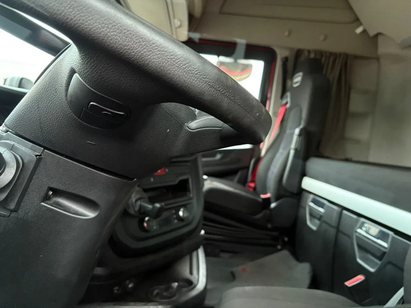 Iveco S-WAY 460 LNG - 4x2 - Retarder - Full air - Xe đầu kéo: hình 4 Iveco S-WAY 460 LNG - 4x2 - Retarder - Full air - Xe đầu kéo: hình 4