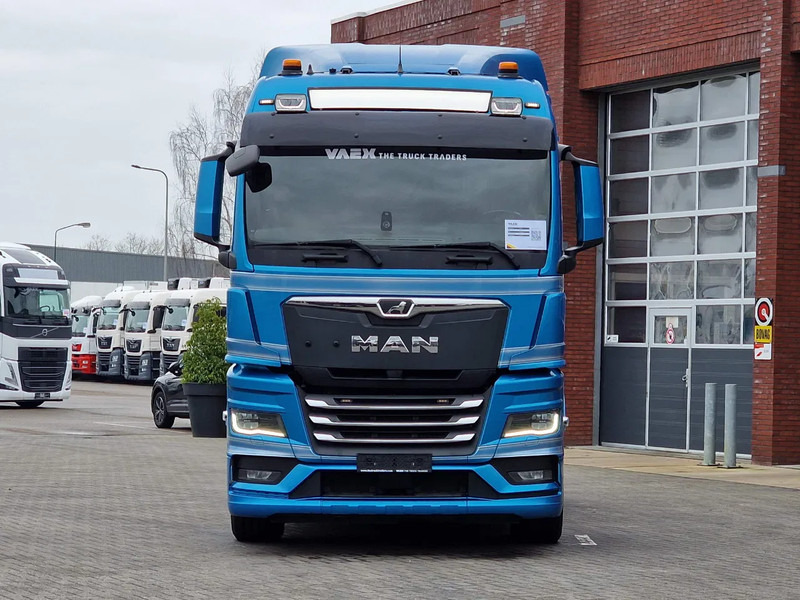 MAN TGX 26.510 6x2 XLX - Full spoiler - Led - Navi - Sliding 5th wheel - Xe đầu kéo: hình 2 MAN TGX 26.510 6x2 XLX - Full spoiler - Led - Navi - Sliding 5th wheel - Xe đầu kéo: hình 2