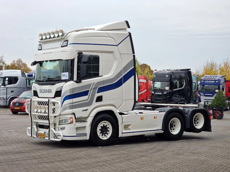 Scania R560 Highline 6x2 - BUFFL - Retarder - Full air - 3.15 WB - Leather - Xe đầu kéo: hình 3 Scania R560 Highline 6x2 - BUFFL - Retarder - Full air - 3.15 WB - Leather - Xe đầu kéo: hình 3