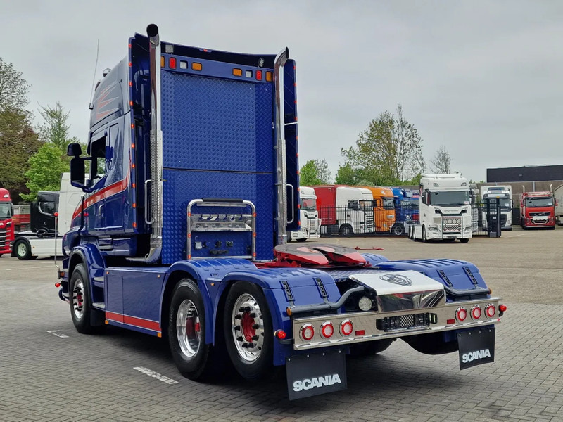 Scania T580 V8 Topline 6x2 - Original Scania Hauber / Torpedo - Manual gearbox - Show truck - Retarder - Xe đầu kéo: hình 5 Scania T580 V8 Topline 6x2 - Original Scania Hauber / Torpedo - Manual gearbox - Show truck - Retarder - Xe đầu kéo: hình 5