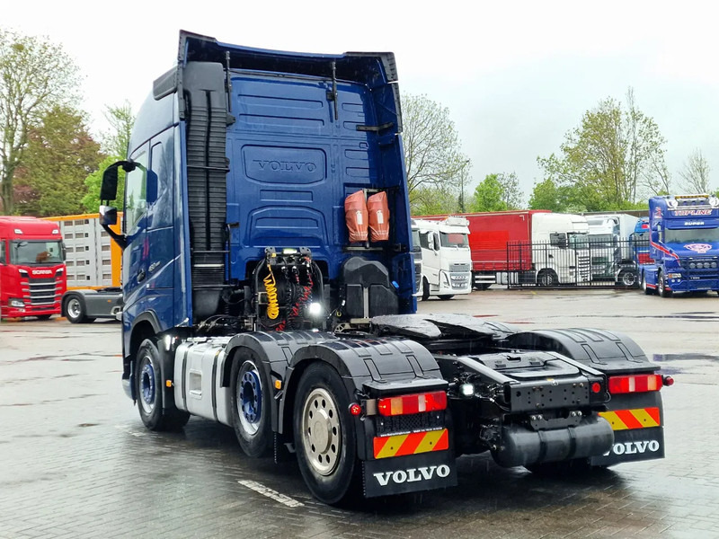 Volvo FH 13.460 Globetrotter 6x2 - I Save - Navi - Fridge - Spoiler - - Xe đầu kéo: hình 5 Volvo FH 13.460 Globetrotter 6x2 - I Save - Navi - Fridge - Spoiler - - Xe đầu kéo: hình 5