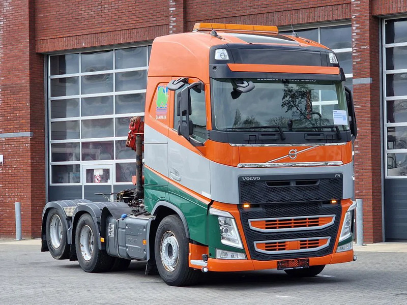 Volvo FH 13.500 6x4 - HMF 1153 K2 crane kran grua - Hydraulic - Lift axle - Euro 6 - Xe đầu kéo: hình 3 Volvo FH 13.500 6x4 - HMF 1153 K2 crane kran grua - Hydraulic - Lift axle - Euro 6 - Xe đầu kéo: hình 3