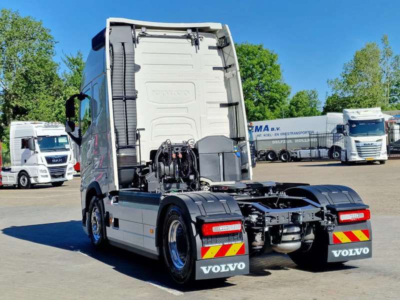Volvo FH 13.500 Globetrotter XL 4x2 - NEW - Full spec - I parkcool - Full air - - Xe đầu kéo: hình 5 Volvo FH 13.500 Globetrotter XL 4x2 - NEW - Full spec - I parkcool - Full air - - Xe đầu kéo: hình 5