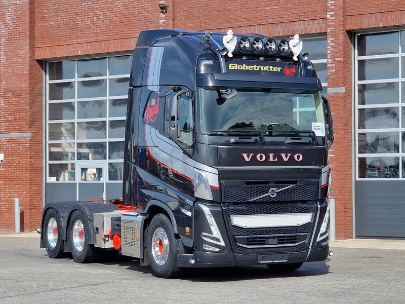 Volvo FH 13.540 Globetrotterl XL 6x4 - Royal - Retarder - Full air - 3.40 WB - Low KM - Xe đầu kéo: hình 1 Volvo FH 13.540 Globetrotterl XL 6x4 - Royal - Retarder - Full air - 3.40 WB - Low KM - Xe đầu kéo: hình 1