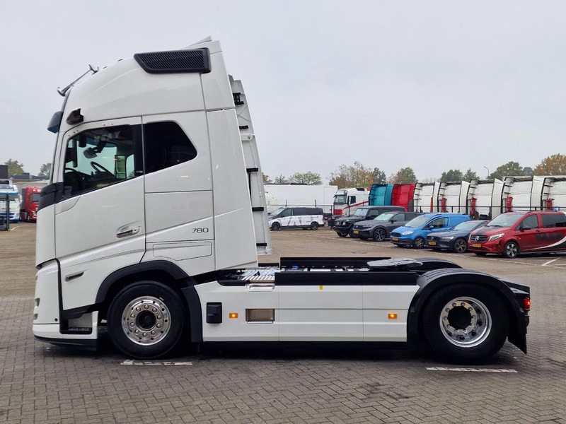 Volvo FH 16 780 Aero Globetrotter XL 4x2 - NEW - Full spec - Retarder - Full air - 2x tank - Xe đầu kéo: hình 4 Volvo FH 16 780 Aero Globetrotter XL 4x2 - NEW - Full spec - Retarder - Full air - 2x tank - Xe đầu kéo: hình 4