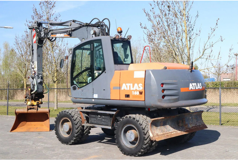 Atlas 160W | ENGCON | BUCKET | DOZERBLADE | 2-PIECE BOOM - Máy xúc bánh lốp: hình 3 Atlas 160W | ENGCON | BUCKET | DOZERBLADE | 2-PIECE BOOM - Máy xúc bánh lốp: hình 3