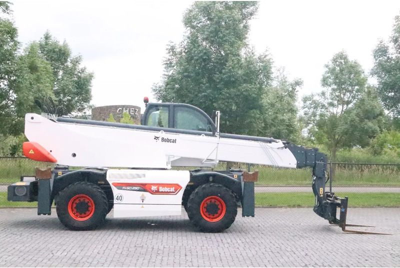 Bobcat TR 50.250 | JIB WINCH | FORKS | ELECTRICALLY OPERABLE 380V - Máy xúc lật: hình 4 Bobcat TR 50.250 | JIB WINCH | FORKS | ELECTRICALLY OPERABLE 380V - Máy xúc lật: hình 4