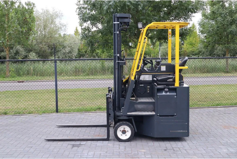 Combilift CB3000 | 2.5 TON | 6 METER | TRIPLEX | SIDESHIFT - Xe tải tiếp cận 4 hướng: hình 1 Combilift CB3000 | 2.5 TON | 6 METER | TRIPLEX | SIDESHIFT - Xe tải tiếp cận 4 hướng: hình 1