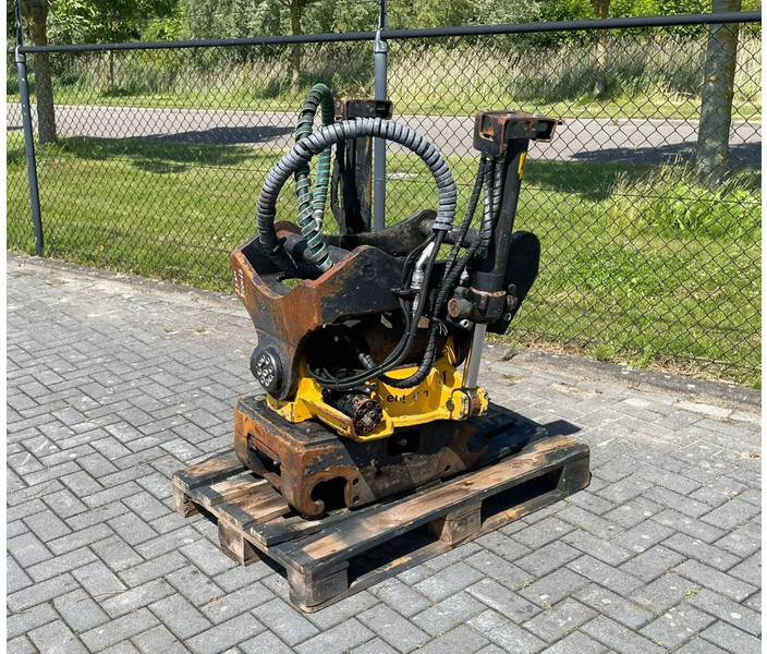 Engcon S70 | TILT ROTATOR | ROTOTILT - Tiltrotator cho Máy móc xây dựng: hình 1 Engcon S70 | TILT ROTATOR | ROTOTILT - Tiltrotator cho Máy móc xây dựng: hình 1