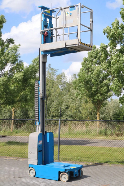 Genie GR-12 | 5.45 METER | 227 KG | MULTIPLE UNITS - Nền bục trên không: hình 2 Genie GR-12 | 5.45 METER | 227 KG | MULTIPLE UNITS - Nền bục trên không: hình 2