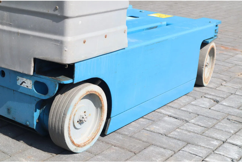Genie GR-12 | 5.45 METER | 227 KG | MULTIPLE UNITS - Nền bục trên không: hình 5 Genie GR-12 | 5.45 METER | 227 KG | MULTIPLE UNITS - Nền bục trên không: hình 5