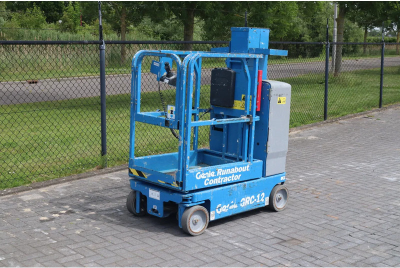 Genie GRC-12 | 5.6 METER | 227 KG - Nền bục trên không: hình 2 Genie GRC-12 | 5.6 METER | 227 KG - Nền bục trên không: hình 2